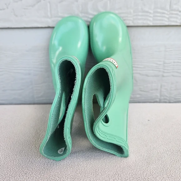 Hunter Classic Pull On Rain Boots Toddler Girl SZ 7 US Green Mint Waterproof - Picture 8 of 12